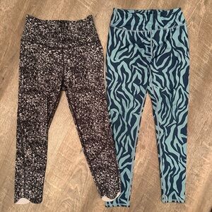 EUC Zella al in motion Kids Blue Zebra and grey Leggings 10/12